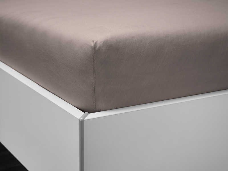 Feinjersey-Spannlaken Marko mit Mako-BW | 200x200, nougat