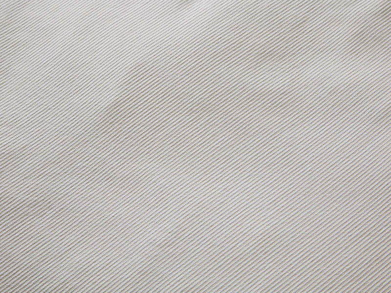 Satinstreifen-Bettwäsche Lieselotte 2mm weiß | 40x40, weiß / beige - Stück Satinstreifen-Bettwäsche Lieselotte 2mm weiß | 40x40, weiß / beige - Stück