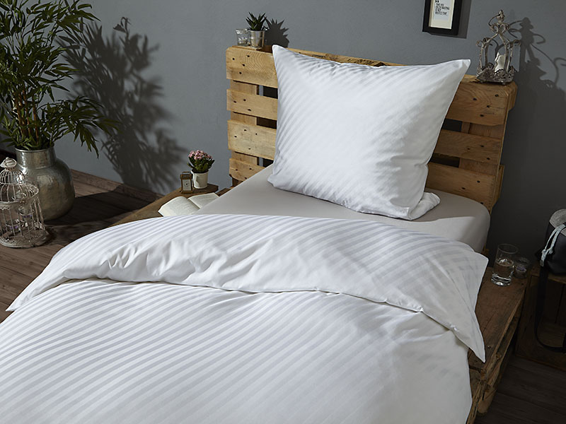 Streifendamast-Bettwäsche Diagonal weiß | 80x80, weiß - Stück Streifendamast-Bettwäsche Diagonal weiß | 80x80, weiß - Stück