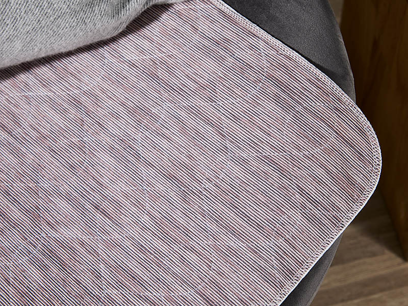Sitzkissen Dotzheim mit PU rot gestreift | 45x45, streifen-rot Sitzkissen Dotzheim mit PU rot gestreift | 45x45, streifen-rot