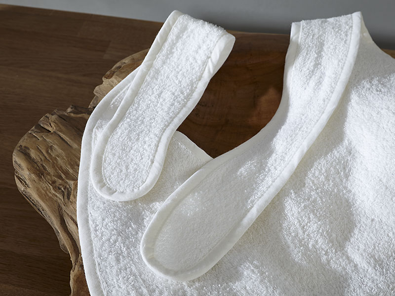 Speiseschürze Neptun Bindeb. Frottier | 48x96, weiß - Stück Speiseschürze Neptun Bindeb. Frottier | 48x96, weiß - Stück